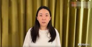 May 28, 2021 · 大陸男星吳亦凡被爆包場帶女生看電影，畫面曝光引起網友討論，據傳同行的女孩年齡18歲，曾是一名體操選手，不過比起女方身分，網友更生氣. 80 Gbslpp4yxlm