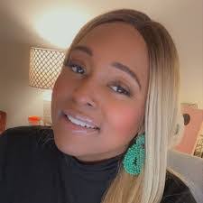 Cheryl Wilner's Instagram, Twitter & Facebook