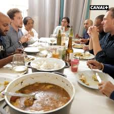 C'est la guerre civile au liban qui débute en 1975 qui donne l'impulsion du mouvement migratoire libanais le plus important vers la france, accélérée dès 1982 avec l'intervention de l'armée israélienne. Fred Chesneau Les Nouveaux Explorateurs Nos Voisins Du Monde Les Paris Du Globe Cooker Saison 2 Facebook