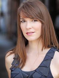 Pictures of Lisa Bronwyn Moore