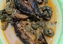 Resep gulai kepala ikan enak dan mudah untuk dibuat. Resep Gulai Ikan Salai Pucuk Ubi Oleh Dapur Fitria Cookpad