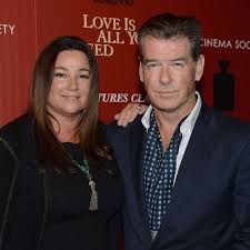 Pierce brosnan and his family made a splash at the 2020 golden globes! Pierce Brosnan Shares Loving Tribute To His Wife