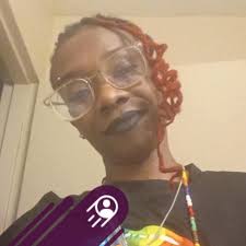 DAMN HURRICANE ERIN I STILL WAS GON BE AT VICKY BLOCK PARTY LIKE THIS WITH  MY BOTTLE OF LIQUOR IN MY HAND AFTER THAT IM GOING TO RED CIRCLE 😂😂🤣🤣🤣