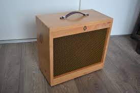 The speakers make the sound but the guitar speaker. Diy Speaker Cabinet