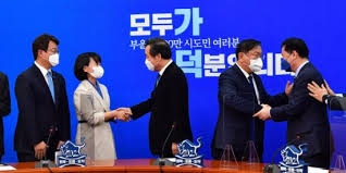 가덕도 신공항 건설 소요 예산이 부산시가 말하는 7조5000억원이 아닌 28조6000억원에 달한다는 내용이 포함됐다.24일 국민의힘 국토교통위 위원에 따르면, 국토교통부는 이같은 내용의 '국토부 가. K8pa Wc0gkntrm