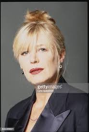 Marianne Blank's Instagram, Twitter & Facebook