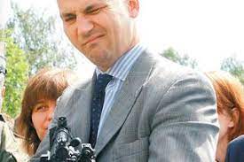 Jest absolwentem i lo w tym mieście. Minister Radoslaw Sikorski Radek Choragiewka Jaki Jest Szef Msz Zdjecia Super Express Wiadomosci Polityka Sport