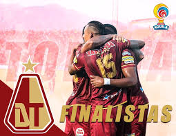.nacional y tolima se han visto las caras en 10 oportunidades en instancias definitivas, 8 de estas por el sistema de cuadrangulares semifinales, las dos restantes en cuartos de final y una final. Nacional Y Tolima Disputaran Final De Torneo Apertura Del Futbol Colombiano Conmebol