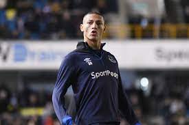 He began his professional career with américa mineiro in 2015, winning promotion from the campeonato brasileiro série b in his only season before transferring. Fc Everton Tritt Gegen Thiago Richarlison Loscht Twitter Kommentar
