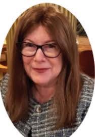 Lauri Paul's Instagram, Twitter & Facebook