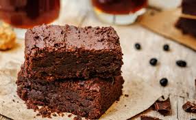 Negresa de post cu nuca si gem practic se face singura, trebuie doar sa avem rabdare sa se coaca si mai ales sa se raceasca. Reteta Negresa De Post Cu Gem Cum Prepari Rapid Un Desert Delicios Perfecte Ro