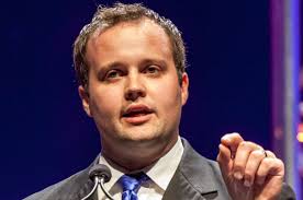 Getty images) jim bob told police in 2006 that when josh returned home in 2003, jim bob, accompanied by some of his church elders, took josh to arkansas state. Jim Bob Duggar Waited Over 1 Year To Alert Police To Son S Sex Abuse Of Young Girls Salon Com