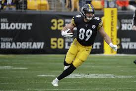 # sports # steelers # pittsburgh steelers # mcdonald # stiff arm. Steelers Tight End Vance Mcdonald Retiring After 8 Seasons