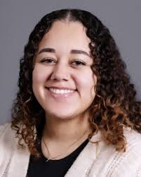 Alexis Harp's Instagram, Twitter & Facebook