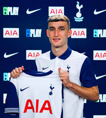 Rob Shelley (@shelleyer18)