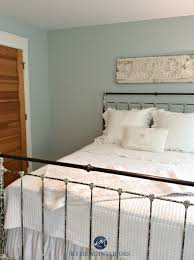 The perfect farmhouse cottage color is sea salt on the walls from. 3 Neutral Farmhouse Country Paint Palettes Benjamin Moore Sherwin Williams Kylie M Interiors