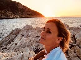 Lucia Mascino, set e mare all'Elba: «Qui sono l'ispettore Fusco»