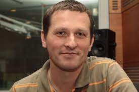 Vladimír kořen však současně zůstává moderátorem. Starosta S Prehledem Uspesneho Zurnalisty Presne To Je Vladimir Koren Dvojka