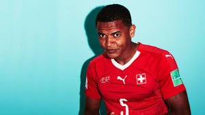 Abwehr ⬢ nationalmannschaft ⬢ länderspiele: Wm 2018 Auf Den Spuren Eines Phanomens Wird Manuel Akanji 22 Der Erste Schweizer Weltstar