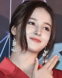 Nancy red 🍒 colour dress so beautiful 😻 • • • #nancy #momoland #kpop •  #red #dancer #beauty