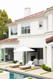 A Gorgeous Newport Beach Home Designed For A Family Of Five House Design Newport Beach Beach House