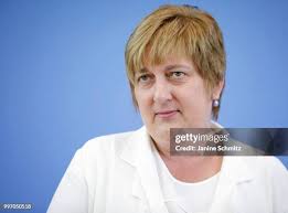 136 Janine Meyer Photos & High Res Pictures