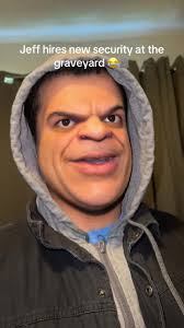 Working at the graveyard is so fun😂🤞🏾