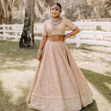 Here are some of the popular wedding traditions that you should not miss on your own wedding. The Ultimate Guide To Filipiniana Wedding Dresses