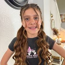 Emma Lay (@emmalay31)