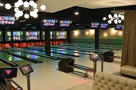 Always observe and adhere to all written and verbal safety instructions at your local main. Upstairs White Bowling Lanes Picture Of Alley Cats Entertainment Hurst Tripadvisor
