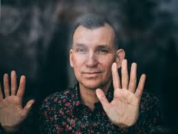 PORTRAITS — MIKE ERIKSSON