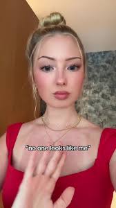 Kylie Look Alike Girl Mn