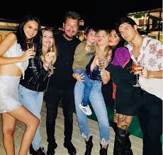 Y, en esta línea, el más combativo en mostrarse fue ángel de brito, quien ya está completamente reintegrado a la academia. Angel De Brito Revelo Detalles Del Casamiento Fallido De Guillermina Valdes Y Marcelo Tinelli Por Que No Se Concreto Noticias De Bariloche