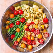 10 Fresh Easy Summer Dinner Recipes That Don T Require The Oven The Unlikely Hostess In 2020 Breakfast Recipes Easy Chicken Tortellini Healthy Recipes