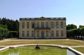 1,774 likes · 161 talking about this · 139 were here. Chateau De Bouges