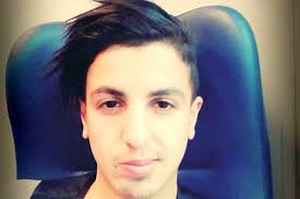 Treviso, auto finisce fuori strada: Elias muore a 21 anni incastrato tra le  lamiere