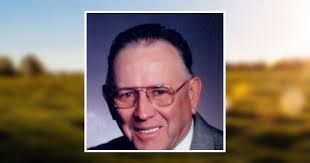 Vickie Pfeiffer's Instagram, Twitter & Facebook