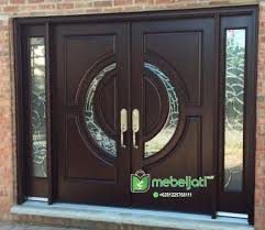 Industri mebel kayu solid dengan bahan kayu jati pilihan dapat menghasilkan furniture kusen pintu kayu yang berkualitas tinggi. Model Pintu Kayu Jati Minimalis Jepara Terbaru Pintu Utama Kayu Jati