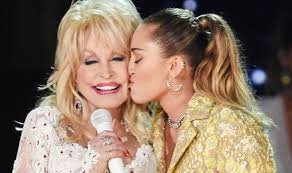Carl dean is not only dolly parton's husband but also her childhood sweetheart. Dolly Parton Children Why Did Dolly Parton And Her Husband Not Have Children Music Entertainment Express Co Uk