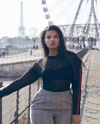 2 982 likes 42 comments leslie sidora lessance on instagram behind the scenes extreme fashion curvy model fashion