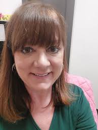 Embracing Natural Silver Hair as a Symbol of Strength and Beauty