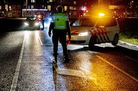 Avondklok is niet meer te leveren uitverkocht. Kabinet Treft Voorbereidingen Voor Verlengen Avondklok Politiek Ad Nl