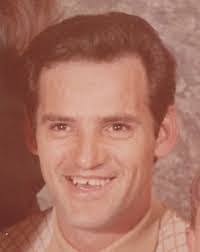 Barry Mewborn's Instagram, Twitter & Facebook