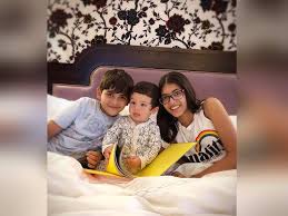 She surely believes in ensuring her children's health and nutrition. Karisma Kapoor Wishes Her Nephew Taimur Ali Khan With A Sweet Instagram Post