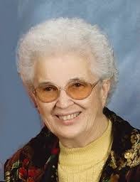 Elaine Deckard's Instagram, Twitter & Facebook