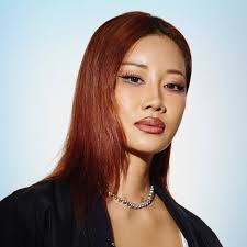 Lucy is the Christmas Queen! #digitalart #dailysketch #procreate #yulequeen  #christmasqueen #peanuts #lucyvanpelt