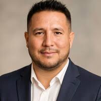 400+ "Daniel M." profiles