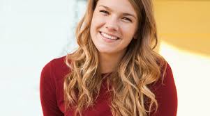 Es kann schwer sein, locken bei langem, dickem haar hinzubekommen. Die Leichte Dauerwelle Das Comeback Des Locken Stylings Nivea