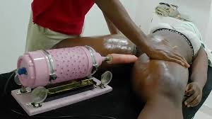 Free USING SEX MACHINE WITH THE MAID Porn Video - Ebony 8