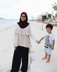 Kehidupan yang diraih eliza untuk. Bawang Merah Bawang Putih 15 Tahun Berlalu Ini Rupa Pelakonnya Kini
